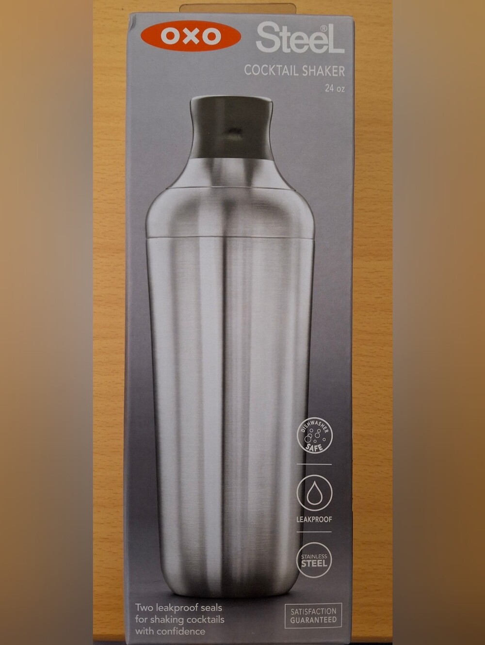 OXO 24 oz Stainless Steel Cocktail Shaker Leakproof Strainer 3117300